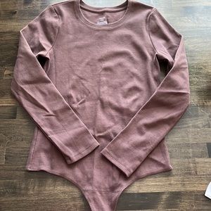 Womens size Large Nuuds ribbed body suit.